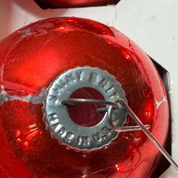 Vintage Shiny Brights Holly Red Glass Christmas Ornaments Set Of 12 - Picture 3 of 9